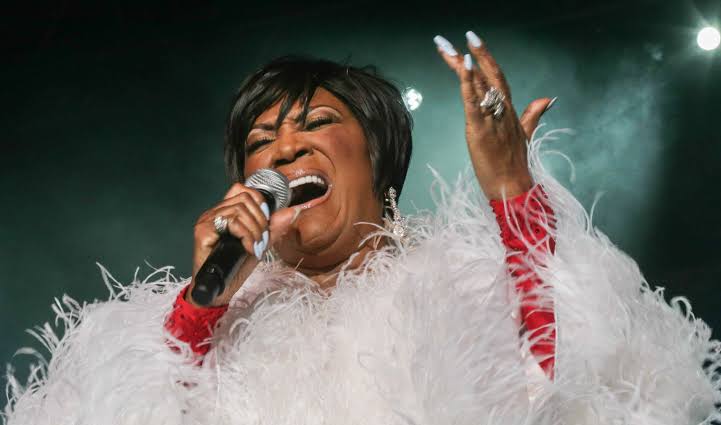 Patti LaBelle playing live